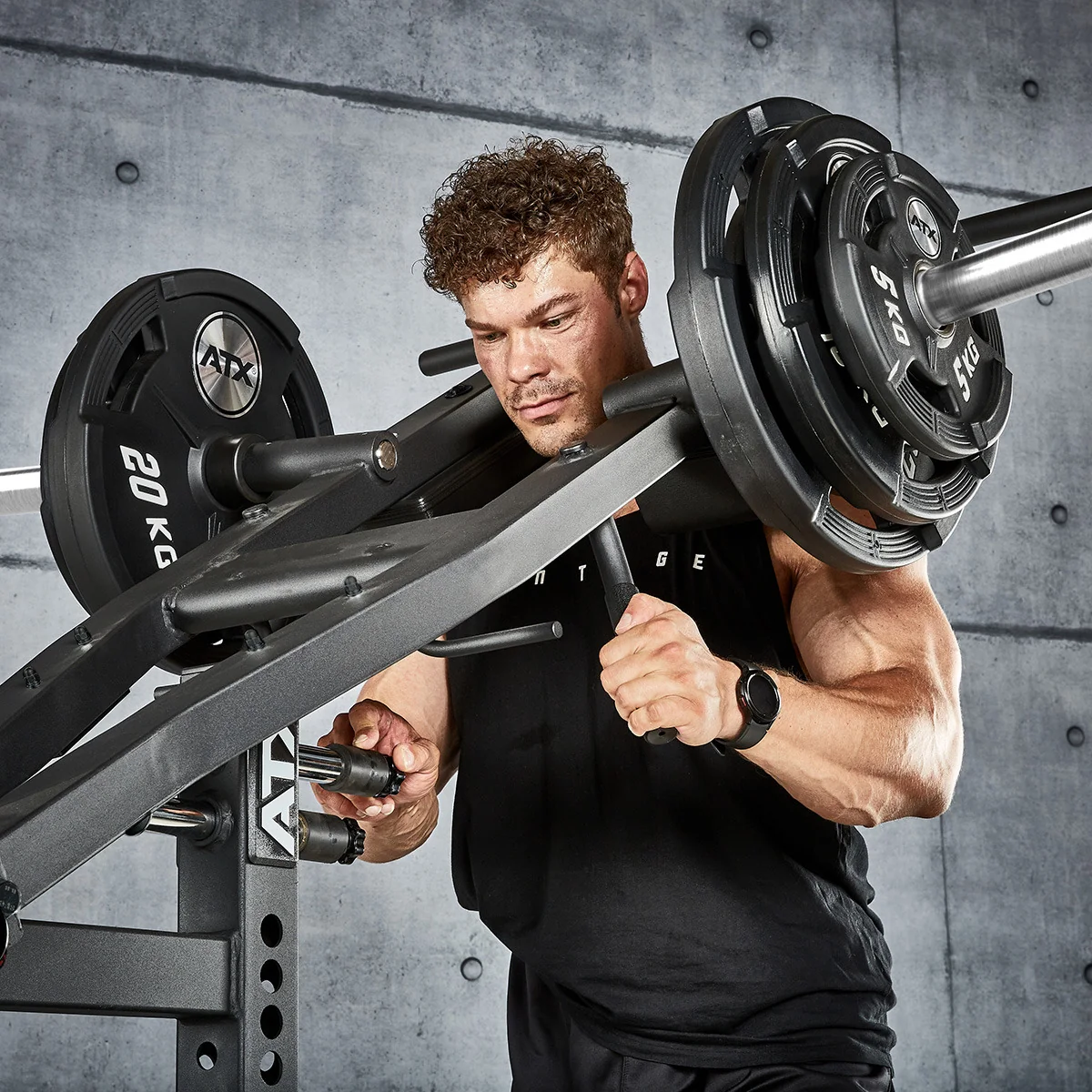 ATX Squat Machine / Viking Press SQM-700